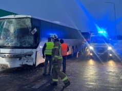 Z ostatniej chwili! Zderzenie autokarów. Kilkanaście osób jest poszkodowanych