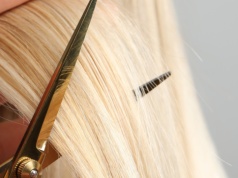 Czas na metamorfozę? Ten odcień włosów będzie królował wiosną w salonach fryzjerskich