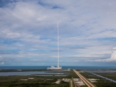 Koniec snu o Marsie? Elon Musk robi woltę stulecia: „Teraz budujemy miasto na Księżycu”