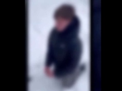 Wstrząsające nagrania spod Olsztyna. 16-latek zmuszany do przepraszania na kolanach