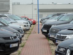 Fachowcy przyjrzeli się importowanym autom. Złapali się za głowy