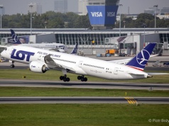 LOT: WiFi na pokładzie pierwszego samolotu w marcu