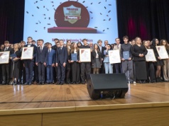 Najlepsze licea i technika na Podkarpaciu nagrodzone. Na czele szkoły spoza Rzeszowa