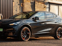 Cupra Tavascan pokazuje, że nawet trojaczki mogą być kompletnie różne