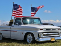 Zaskakująco dobre wieści z amerykańskiego rynku pracy. Rewizja roczna zmienia perspektywę