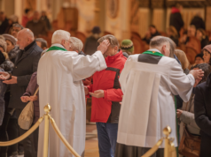 Bp Piotr Kleszcz: Sakramentu Namaszczenia Chorych nie należy traktować w sposób magiczny