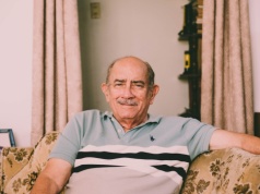 Wcześniejsza emerytura dla kobiet jest niesprawiedliwa? Niekoniecznie