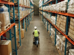 Coraz trudniej o lojalnych pracowników. Co naprawdę zatrzymuje ich w firmach?