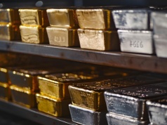 Złoto najdroższe od dwóch tygodni, srebro od tygodnia