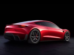 Tesla szykuje Roadstera? Mogą o tym świadczyć patenty na loga