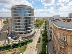Bloomberg głaszcze Polskę. "Gospodarka warta 1 bln dolarów, pokazuje siłę w Niemczech"