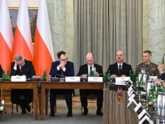 "Wszyscy mieli już wszystkiego dosyć". Kulisy posiedzenia RBN