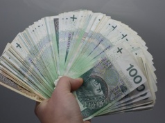 Oszustwo inwestycyjne we Włodawie. 68-latka straciła blisko 158 tysięcy złotych