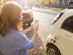 Kto naprawdę kupuje auta elektryczne? Ta jedna cecha łączy właścicieli
