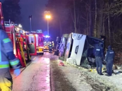 Trasa Łochów-Węgrów: Wypadek z udziałem autokaru. Kilkanaście osób poszkodowanych (aktualizacja)