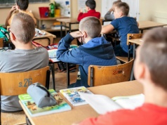 Chcą połączyć lekcje uczniów klas 1-3. Komisje podjęły decyzję