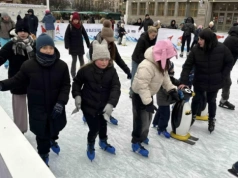 Małe lodowisko, duża dyskusja. Dlaczego tafla na Rynku jest tak niewielka?