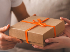 Allegro ujawnia walentynkowe hity. Co trafia do koszyków w ten dzień?