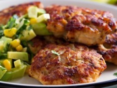 Pyszne i lekkie mielone robię z tego mięsa. Są delikatne, miękkie w środku, a z zewnątrz przyjemnie chrupią
