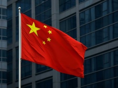 Chiny: potężny spadek sprzedaży smartfonów. Huawei i Xiaomi mają problem, Apple zaskakuje