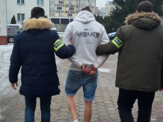 Trzech mężczyzn z Nakła nad Notecią ukradło telefony i tablet. Prawie 20 tysięcy złotych strat