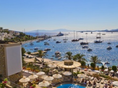 Wakacyjny kraj uwielbiany przez Polaków znosi uciążliwe opłaty. Sporo zaoszczędzimy