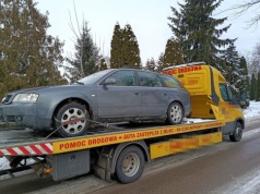 Biała Podlaska: 38-latek zatrzymany za jazdę mimo zakazu i tablice z innego pojazdu