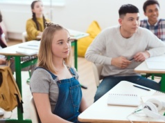 Jakie są szkoły policealne bez matury? Przykładowe kierunki, dzięki którym zyskujesz praktyczne kwalifikacje