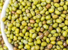 Usuwa toksyny, obniża cholesterol, wspiera mózg i odchudzanie. Jedz złotą