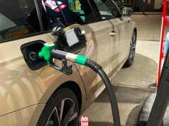 Są nowe prognozy cen paliw w Polsce. Jeśli nie tankujesz LPG, będziesz zadowolony