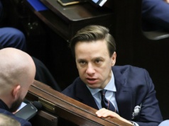 Konfederacja sceptyczna wobec programu SAFE. Bosak tłumaczy, dlaczego