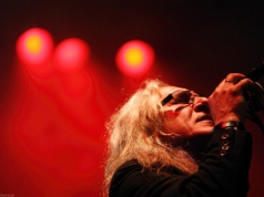 Grzegorz Markowski zniknął ze sceny i mediów. Kulisy emerytury ujawniła jego córka