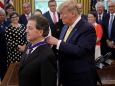 Doradca Trumpa i autor słynnej 