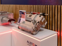 Alstom i PKP PLK zawarły umowę na utrzymanie napędów zwrotnicowych