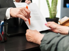 Fiskus upomina się o podatek sprzed lat. Tysiące osób dostały wezwania do zapłaty