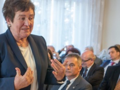 "Po prostu robiłam swoje, bo byłam lekarzem". Wnuczka Jolanty Wadowskiej-Król o "Ołowianych dzieciach"