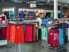 Nike wskrzesza swoją legendarną markę. Klasyka z lat 90. powraca w nowej odsłonie