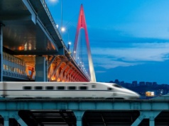 Kolej przyszłości łącząca Irlandię z UK – czy to dobry pomysł?