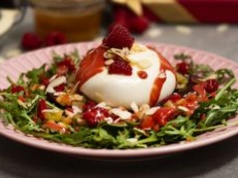 Na walentynkową kolację przygotuj sałatkę jak z najlepszej restauracji. To będzie miłość od pierwszego kęsa