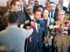 Uchwała, która przeszła jednym głosem, zatopi Polskę 2050? 