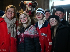 Samborowice żegną karnawał: Tanzbär i słomiane misie na bis!