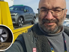 Złapałem gumę w aucie bez koła zapasowego. "Szkoda brudzić zestaw naprawczy. I tak nie zadziała"