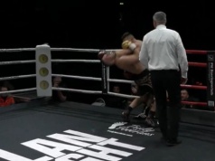 41-letni Huck znów w ringu. Sędzia zdecydował o wyniku