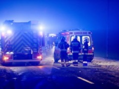 Poważny wypadek autokaru na A4. Wypadł z drogi