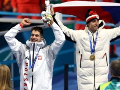 Zdobył medal dla Polski. Potem rozmawiał z Rosjaninem. Poznaliśmy kulisy