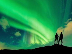 Weekend z zorzą na Islandii za 999 PLN 🌌✨😮 Loty w idealnych godzinach + 4* hotel 🌋❄️