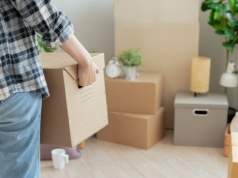 Singli nie stać na wynajem mieszkania w Warszawie. 