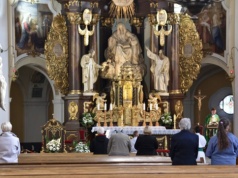 Ucieczka na Monte Senario. Tak narodził się zakon wspominany 17 lutego