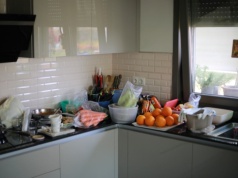 Usuń 5 rzeczy z kuchennego blatu, zanim pójdziesz spać. 