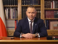 Prezydent Nawrocki zawetuje niebezpieczną ustawę o statusie osoby najbliższej, chyba że rząd spełni jeden ważny warunek